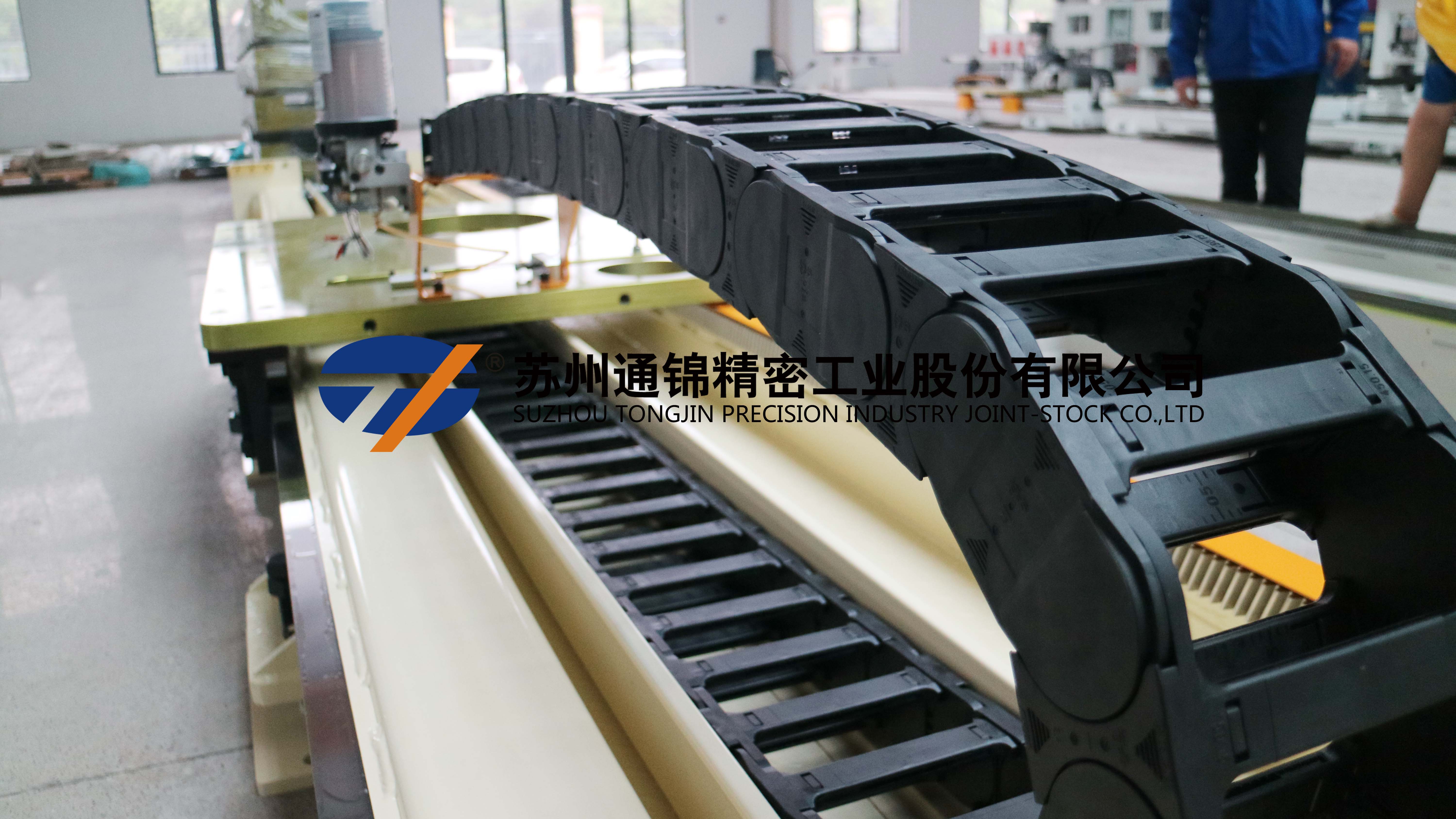通錦第七軸機(jī)器人滾輪新品 顏值與內(nèi)涵全新升級